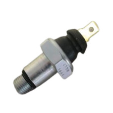 Öldruckschalter für Case IH 430 440 1840 70XT MX100 MX120 MX170 McCormick MTX
