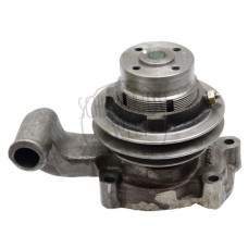 Wasserpumpe ohne Bypassanschluss für McCormick / IHC 250 275 354 374 414 434