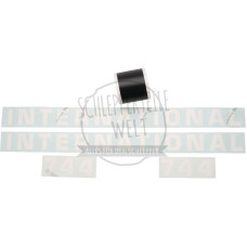 Aufklebersatz schwarz für McCormick / IHC 554 743 745 844S 946 1046 1246 1455