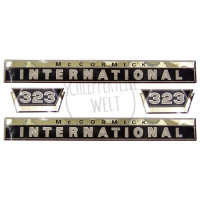 Aufklebersatz passend für McCormick / IHC 323 - für Schlepper mit Kunststoffgrill