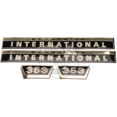 Aufklebersatz passend für McCormick / IHC 353  für Schlepper mit Kunststoffgrill