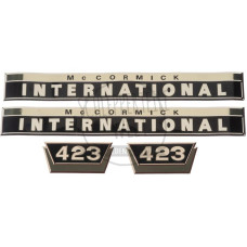 Aufklebersatz passend für McCormick / IHC 423  für Schlepper mit Kunststoffgrill